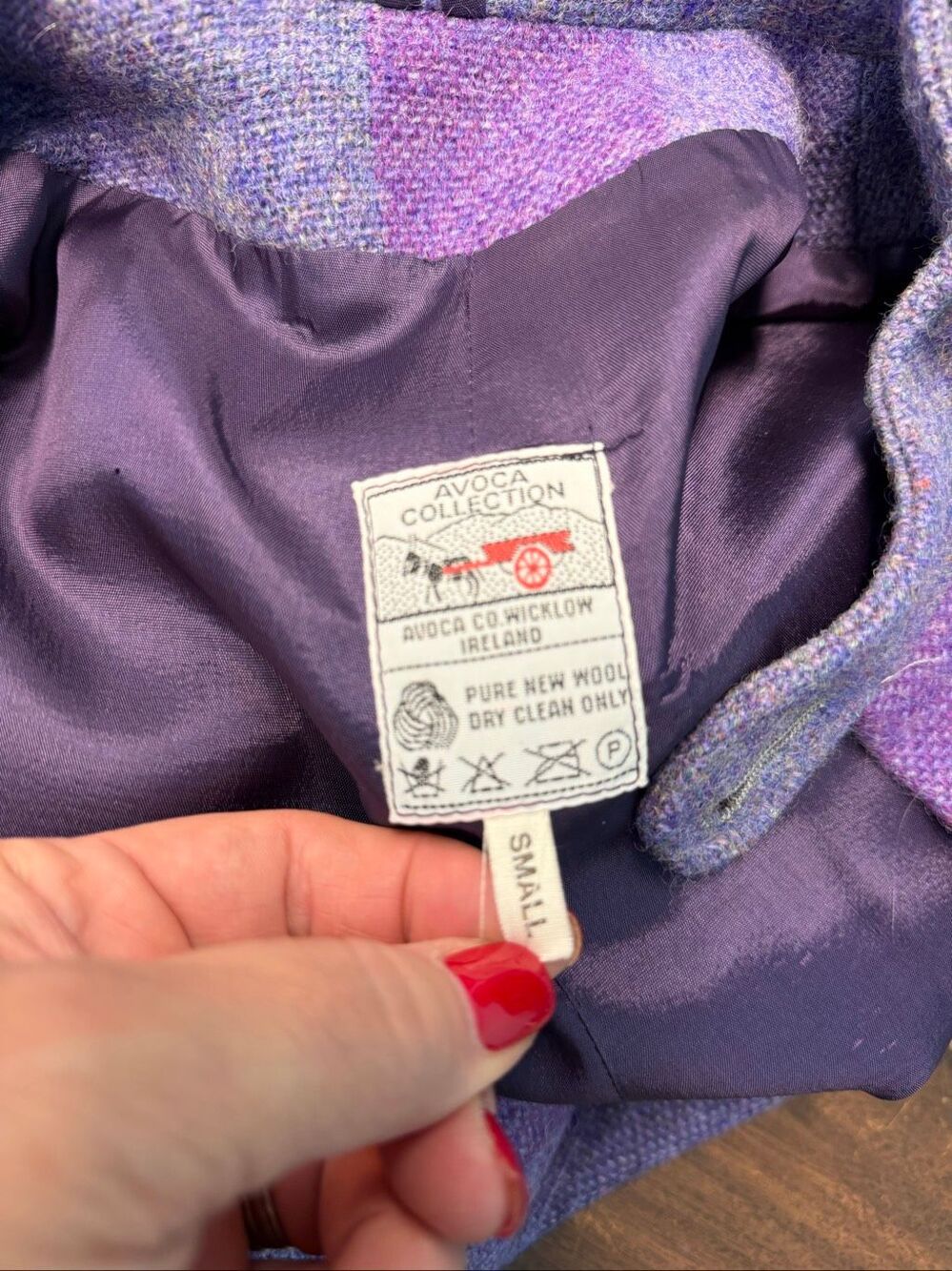 Avoca Collection Ireland Wool Purple Striped Cape Women’s size Small - Picture 5 of 5